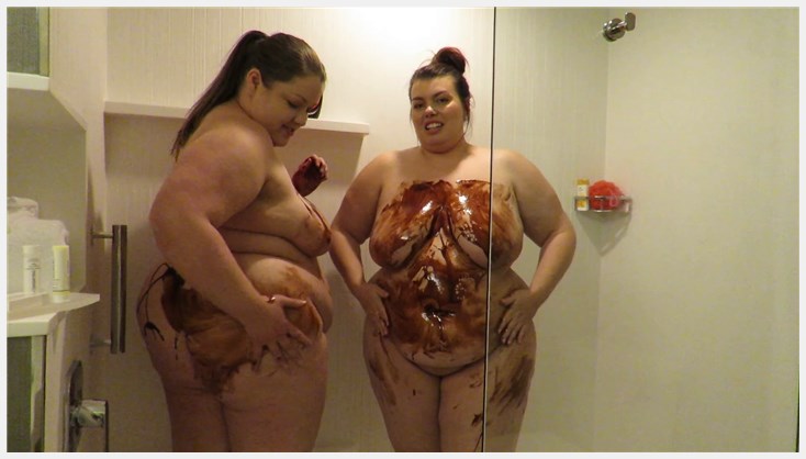 Bigcutie Cherries - Covering Each Other in Chocolate