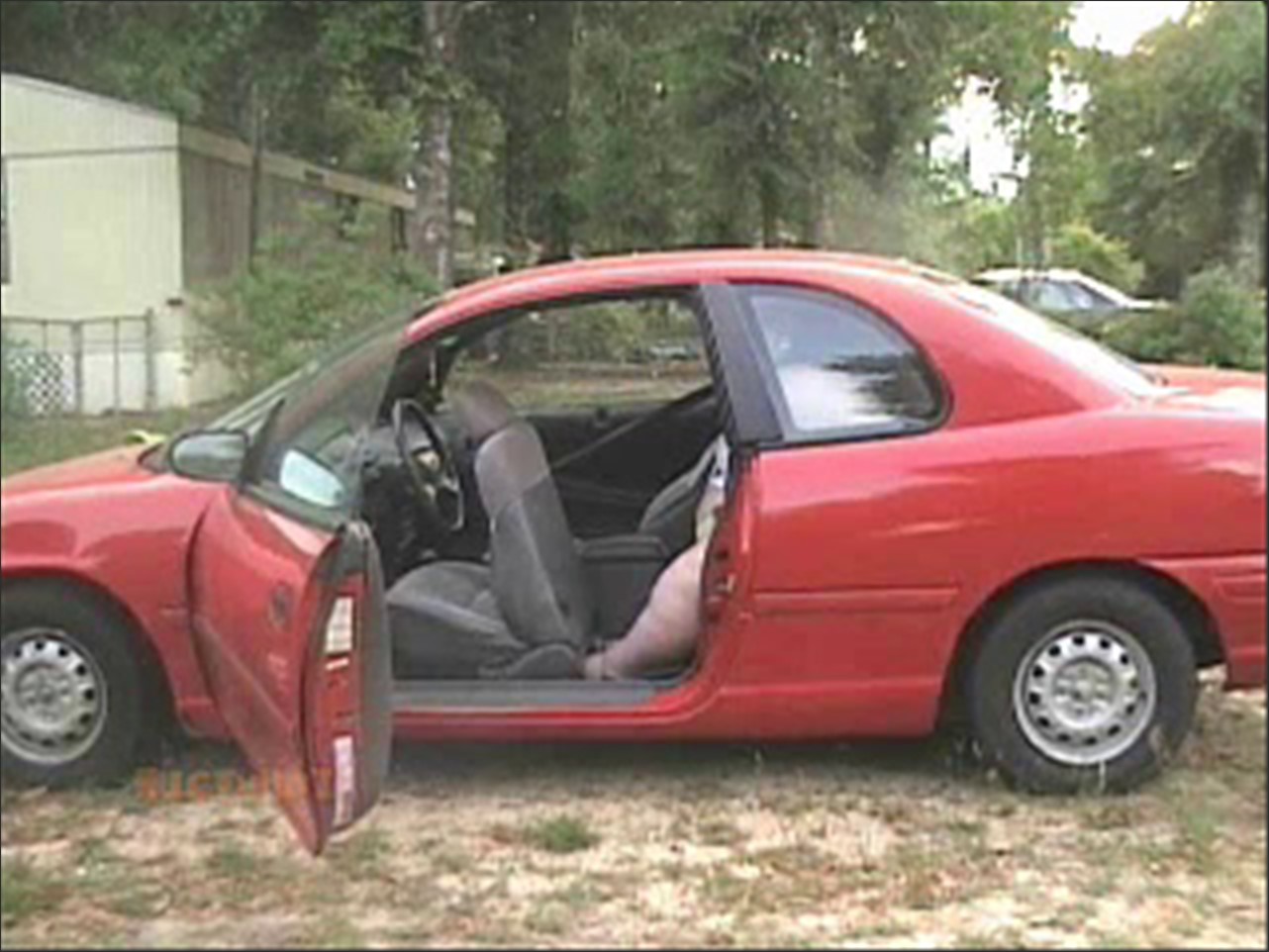 HUGE n HOT(Rhonda) - SSBBW hnh little red car