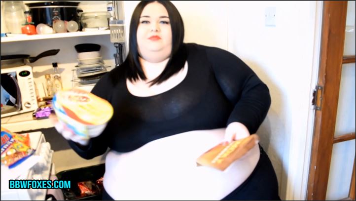SSBBW Porcelain Fox - Video 110 My Grocery Shopping Movies